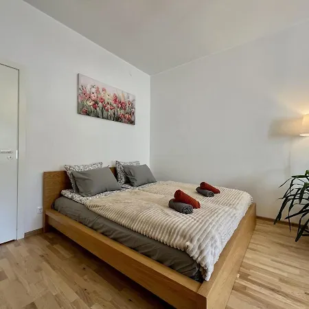 Self Check In Cozy Near By Bus Station * Tallinn