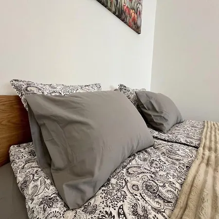 Self Check In Cozy Near By Bus Station * Tallinn